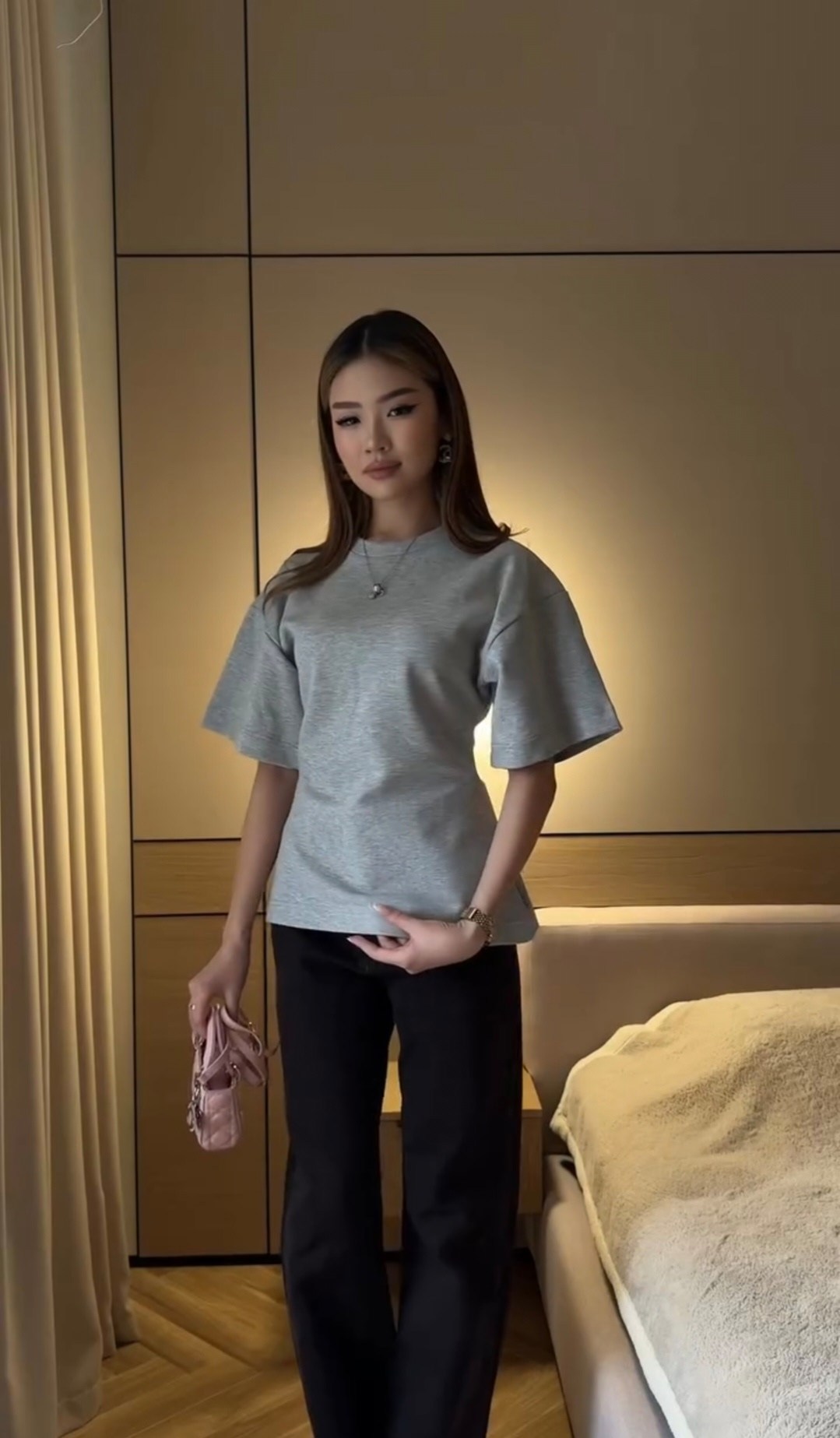 серый свитшот,серая футболка оверсайз,свитшот женская,серая футболка,футболки модные