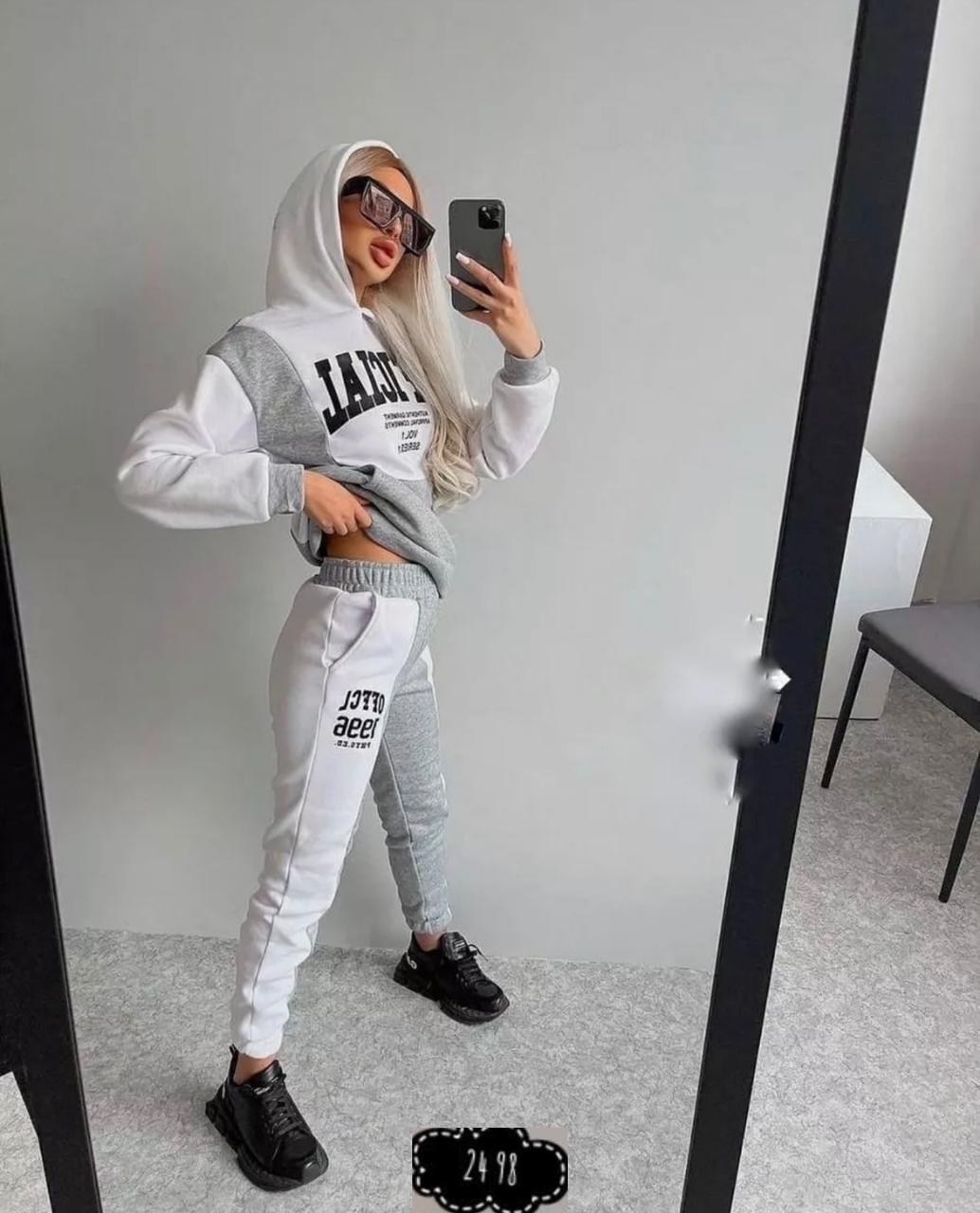 костюм двойка женский на флисе,костюм спортивный женский,женский спортивный костюм на флисе,серо-белый теплый спортивный костюм на флисе,филип плейн спортивные костюмы женские
