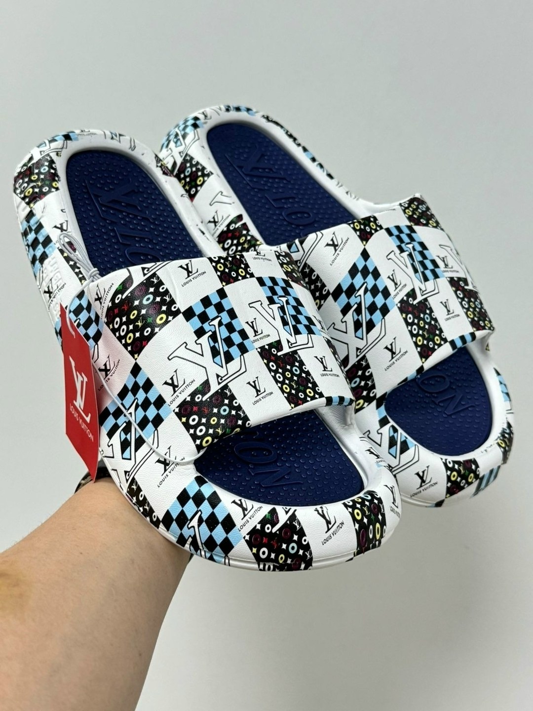 шлепанцы луи виттон,шлепанцы louis vuitton,луи виттон шлепки мужские,шлепанцы женские,шлепки луи витон