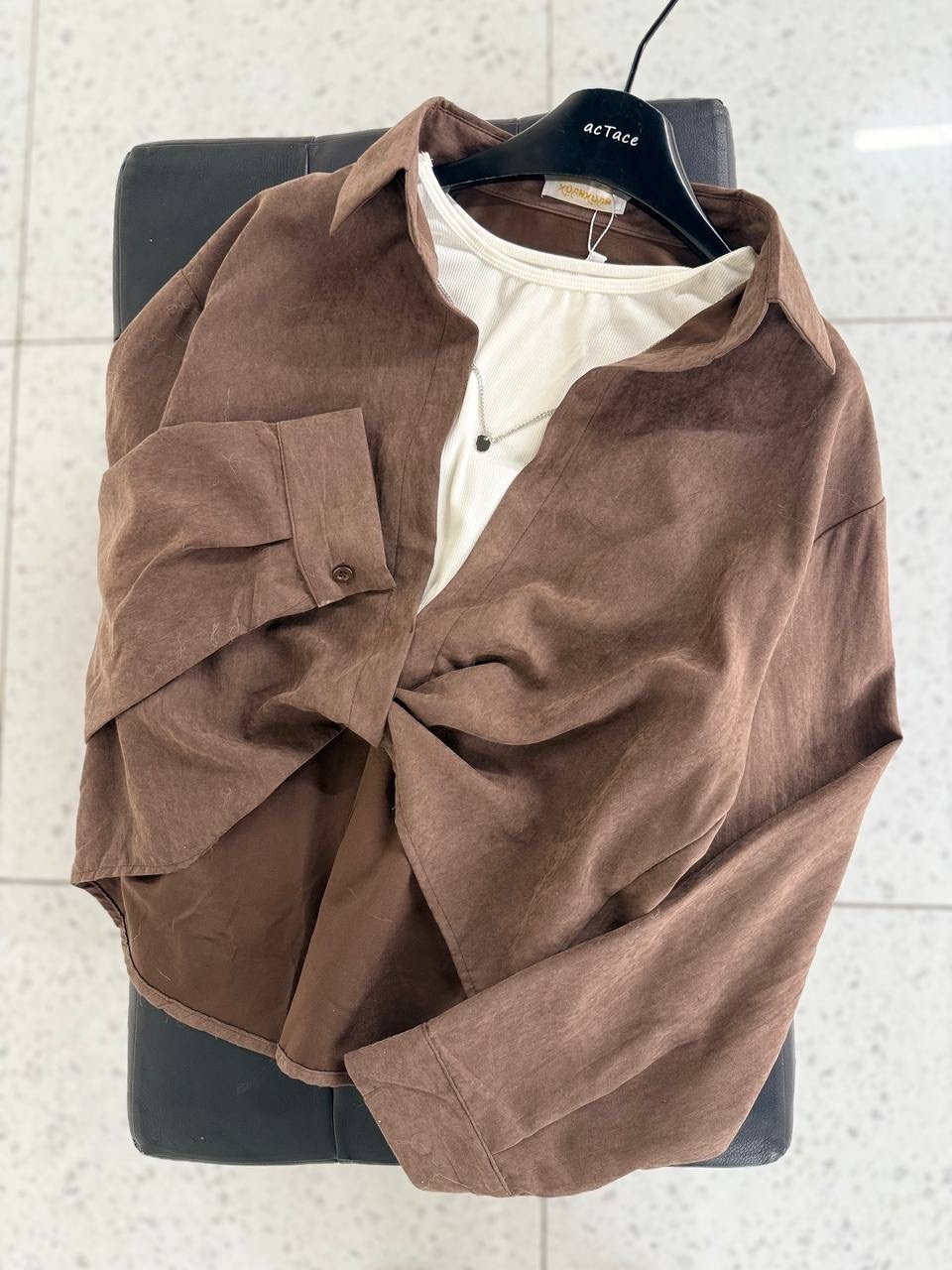 женская рубашка,стильная блузка,коричневая рубашка oversize с воротником мао gloria jeans,женские блузки и рубашки,блузка модная