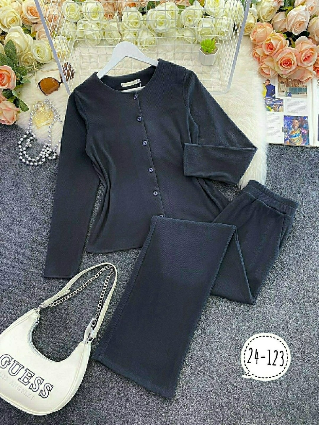 костюм двойка,костюм трикотажный,костюм с брюками,костюм с штанами,женские костюмы