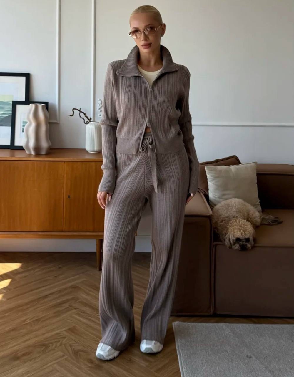 костюм двойка кашемир,модные брючные костюмы,костюм трикотажный с брюками,костюм трикотажный брючный,женский костюм