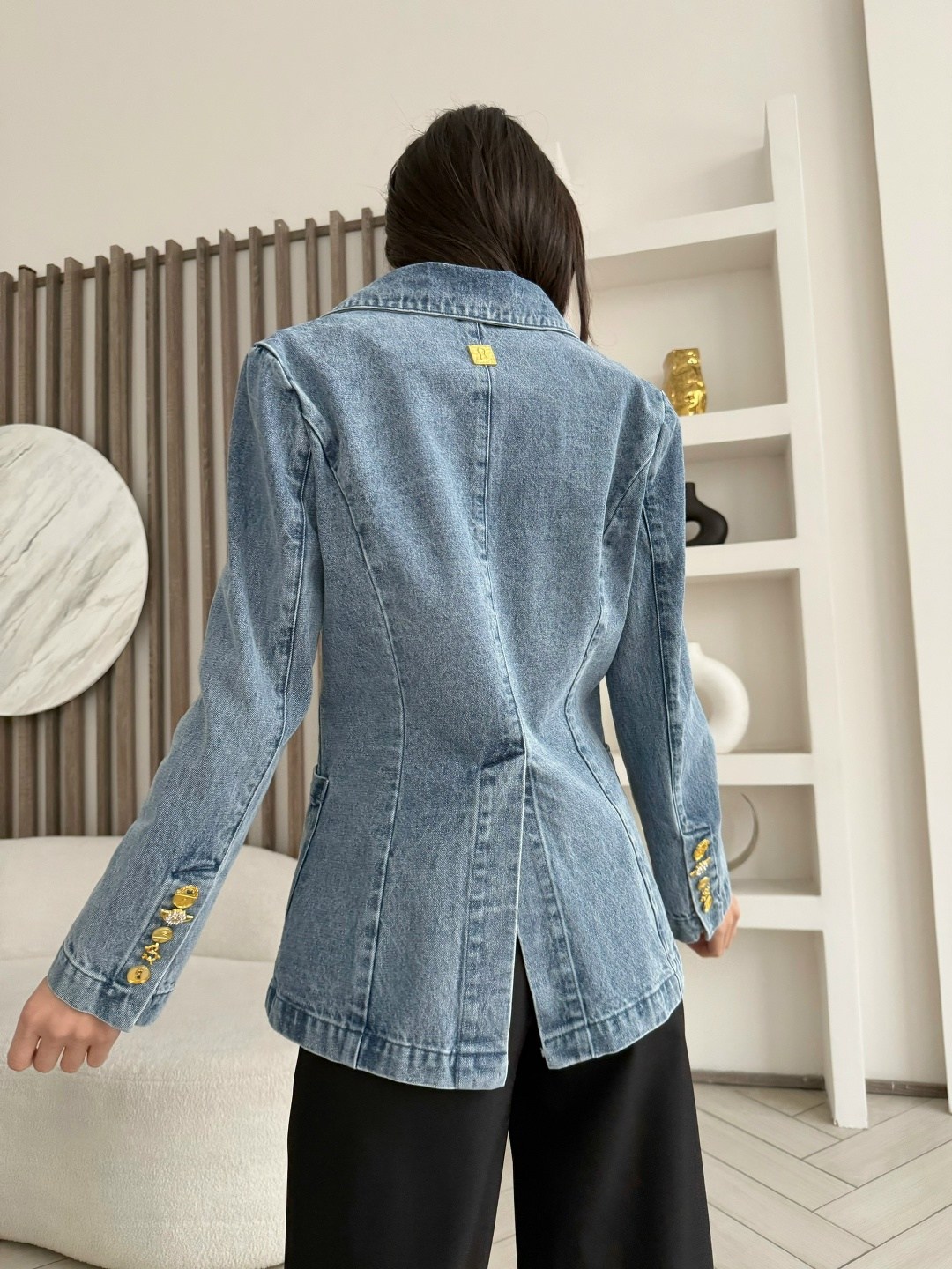 джинсовый пиджак,пиджак джинсовый женский,джинсовый пиджак оверсайз,джинсовый жакет,джинсовый жакет женский