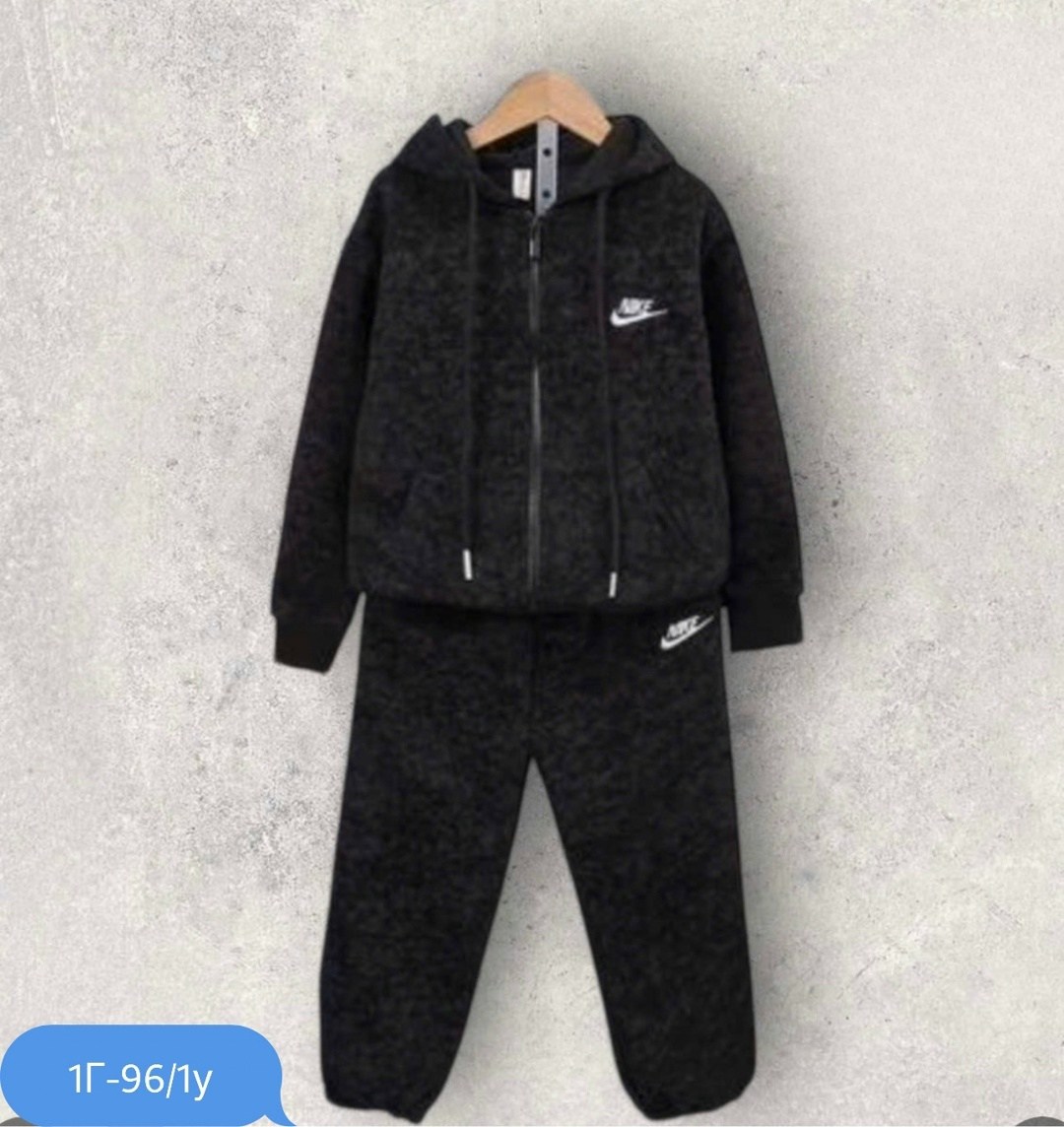 спортивный костюм nike,спортивный костюм найк для мальчика,спортивные костюмы для мальчиков,спортивные костюм,флисовый костюм найк