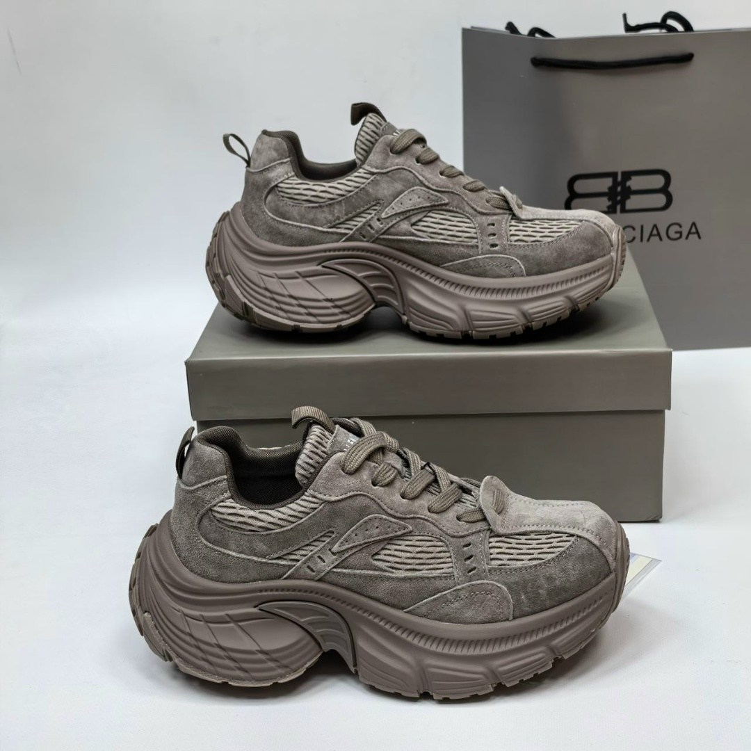 кроссовки женские balenciaga,кроссовки balenciaga,,кроссовки balenciaga triple s,balenciaga triple s sneaker