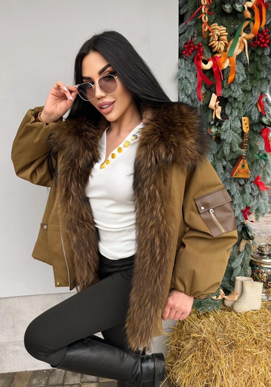 куртка мех на воротнике натуральный песец,куртка с натуральным мехом,пуховик с натуральным мехом,куртка на меху,куртка бомбер