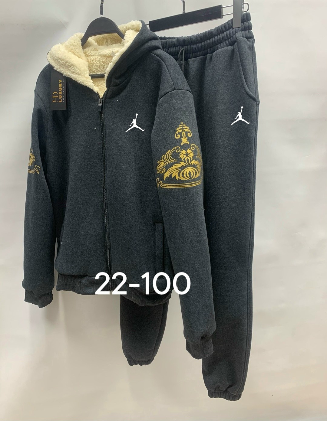 мужской спортивный костюм на флисе,теплый спортивный костюм мужской,теплый спортивный костюм,костюм спортивный на флисе,спортивный костюм nike мужской