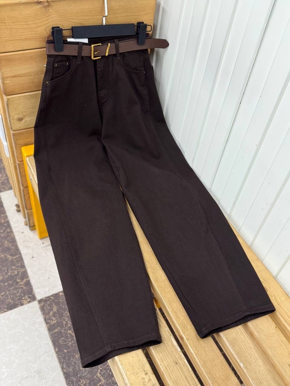 джинсы женские,джинсы широкие,женские широкие джинсы,прямые джинсы,женские джинсы с высокой талией