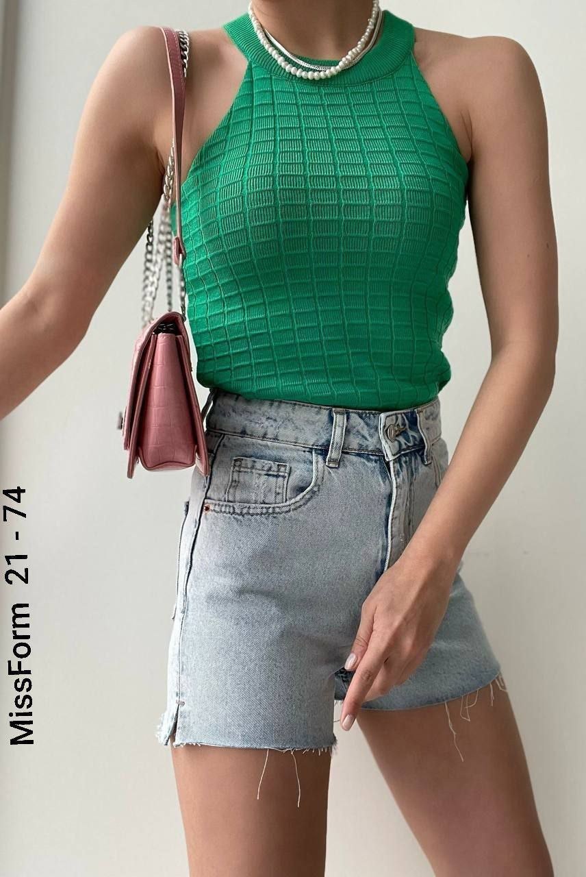 кроп топы,женские топы,топы и майки,топ топики,розовый топик на модели