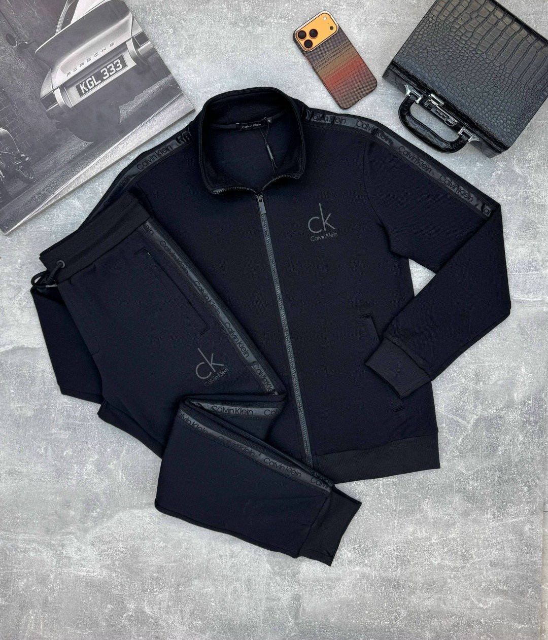 спортивный костюм armani exchange,спортивный костюм calvin klein,спортивный костюм armani,спортивный костюм кельвин кляйн мужской,мужской спортивный костюм