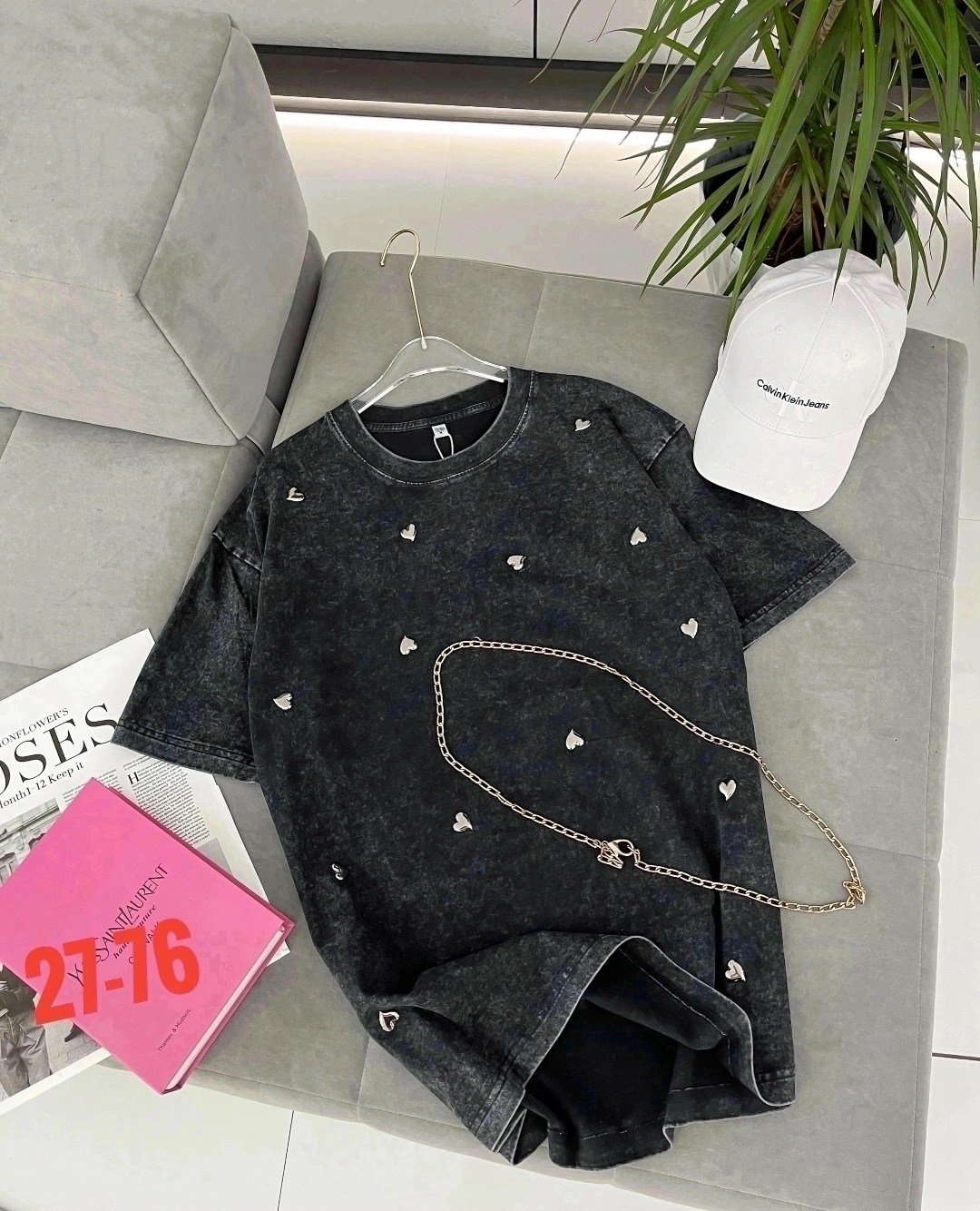 футболка женская варенка оверсайз,футболка оверсайз со стразами камнями серая mesale,футболка оверсайз со стразам,футболка оверсайз варенка со стразами серая варенка micca,футболочка в стиле оверсайз