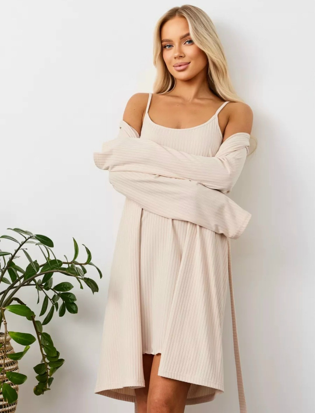 женская ночная сорочка,ночная сорочка,сорочка женская,сорочка на бретельках,платья мини