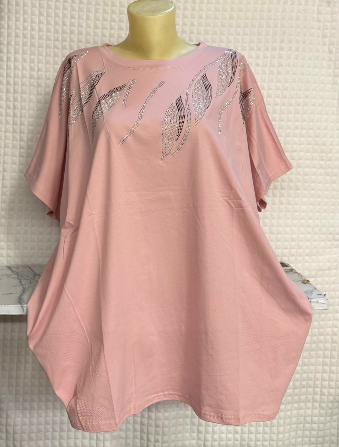 женские футболки больших размеров,футболки женская,футболка больших размеров для женщин,футболки больших размеров,туника нарядная