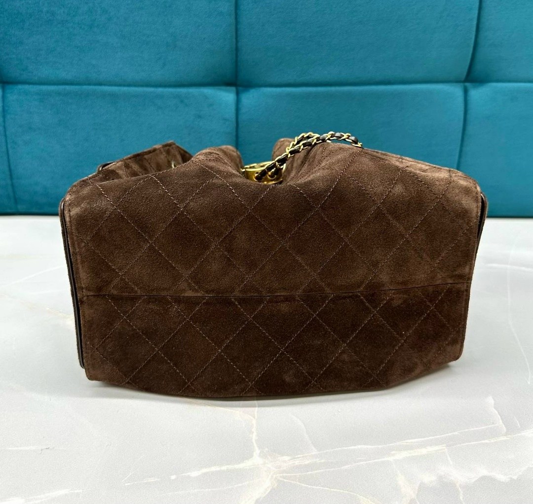 сумка женская chanel замша,сумка женская chanel,замшевая сумка chanel 25 medium бежевая,chanel коричневая замшевая сумка тоут для женщин,сумка chanel
