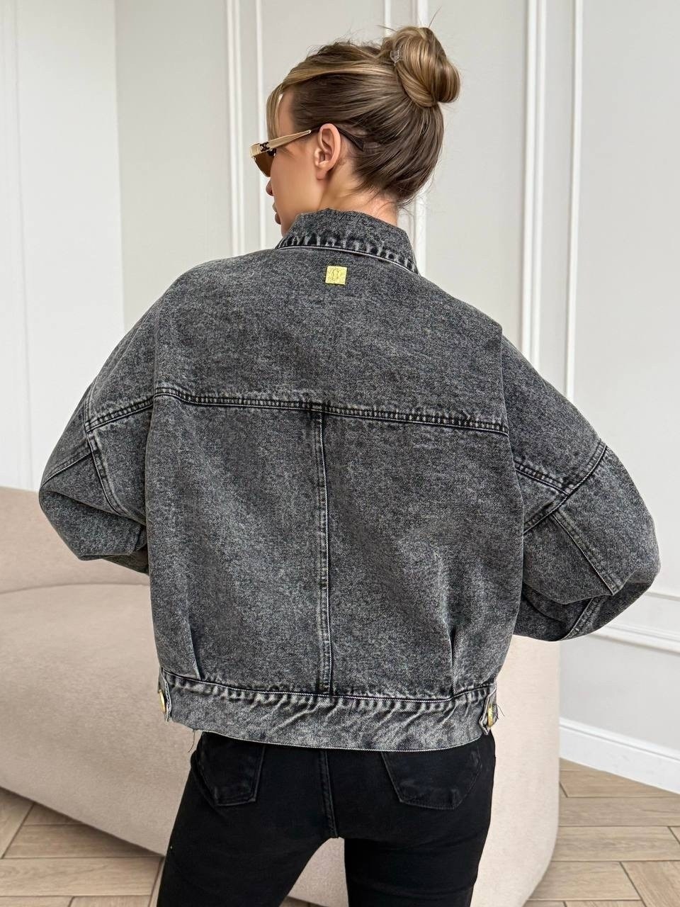 джинсовая куртка,серая джинсовая куртка,джинсовая куртка женская,удлиненная куртка джинсовая оверсайз джинсовка,куртка джинсовая оверсайз