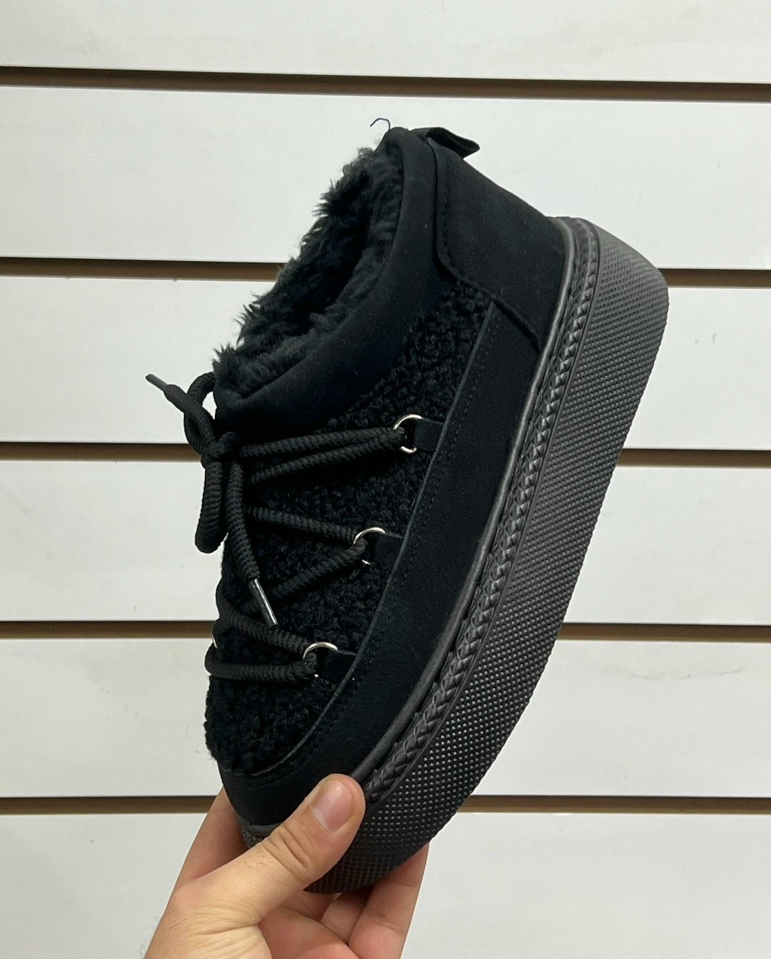 женские угги,,женская ,угги зимние на платформе,женские угги зимние