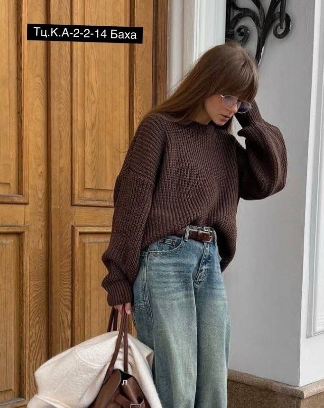 свитер женский оверсайз,свитер вязаный оверсайз,свитер оверсайз вязаный с горлом объемный beruchi,свитер коричневый оверсайз теплый удлиненный sannmarina,коричневый свитер