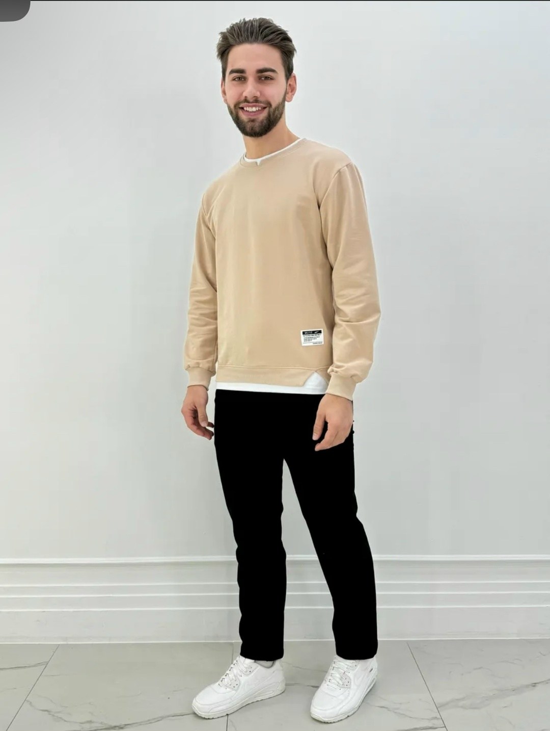 бежевый свитшот,свитшот и толстовка,костюм со свитшотом,мужские свитшоты,мужская мода