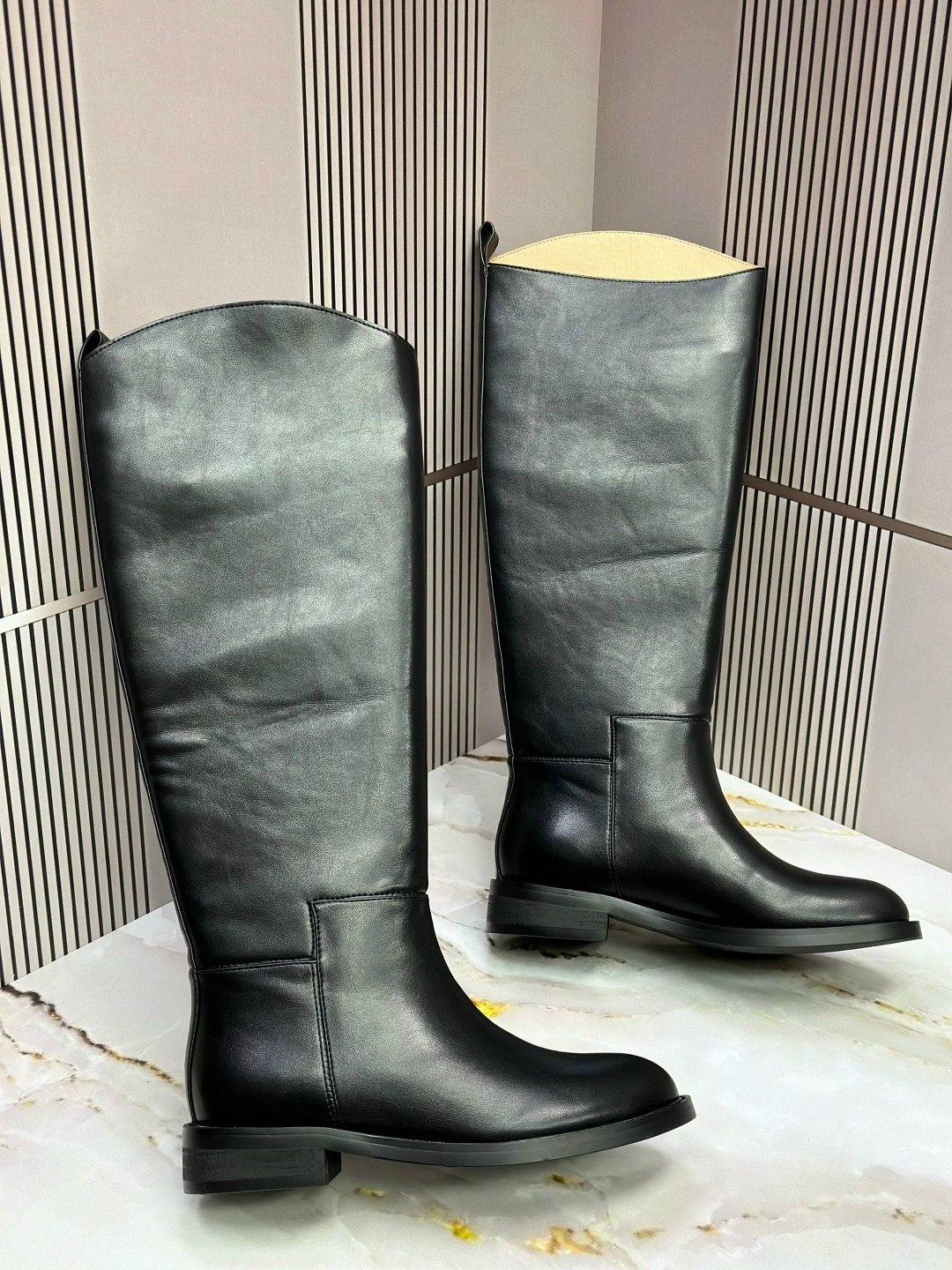 сапоги,,женские сапоги,женские зимние сапоги трубы,сапоги трубы