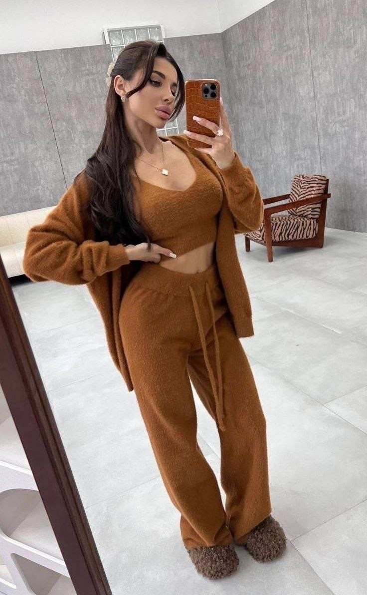 костюмы трикотажные,трикотажный костюм тройка,брючный костюм,костюм женский,костюм двойка кашемир