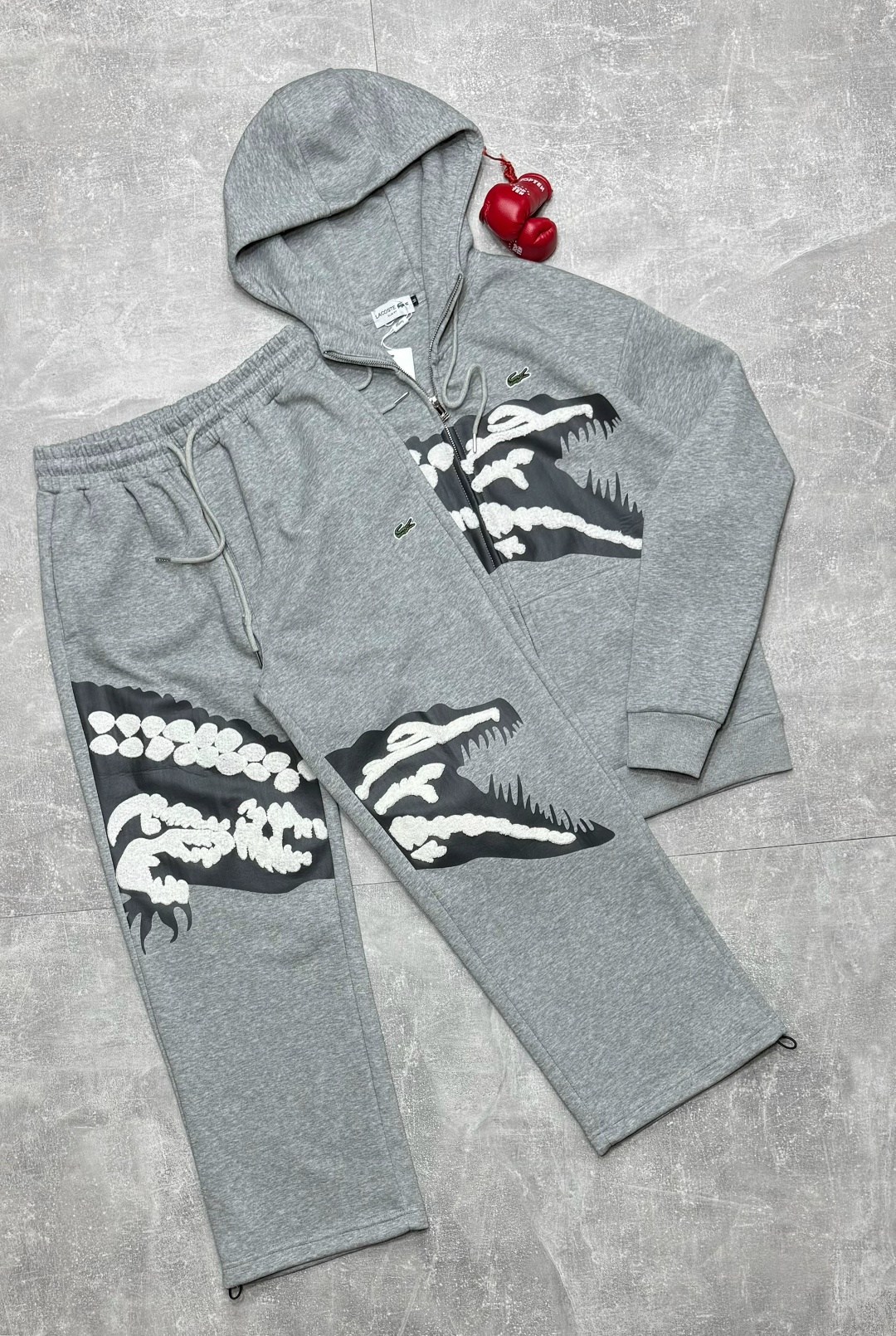 спортивные костюм,костюм спортивный мужской,lacoste grey sweatsuit,спортивные костюмы для мужчин