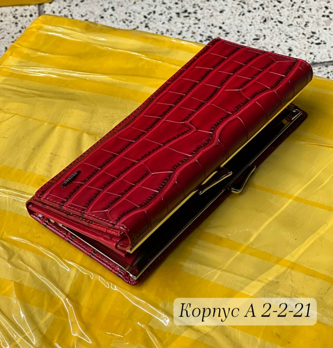 женские кошельки,кошелек женский красный,кошелек женский натуральная кожа красный,женский кошелек из натуральной кожи,кошелек женский кожаный