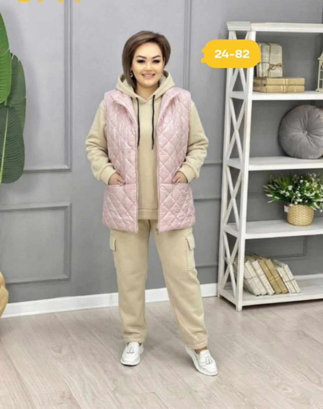 костюм женский,жилетка на синтепоне,женский брючный костюм,костюм женский ткань флис жилетка на синтепоне,женские костюмы синтепон