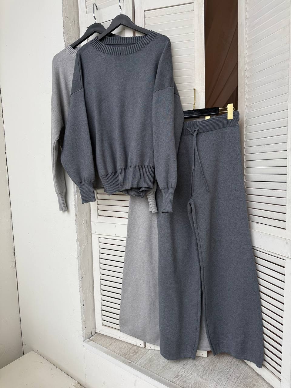 костюм женский,костюм трикотажный,вязаные костюмы,трикотажный костюм с брюкам,женский трикотажный костюм