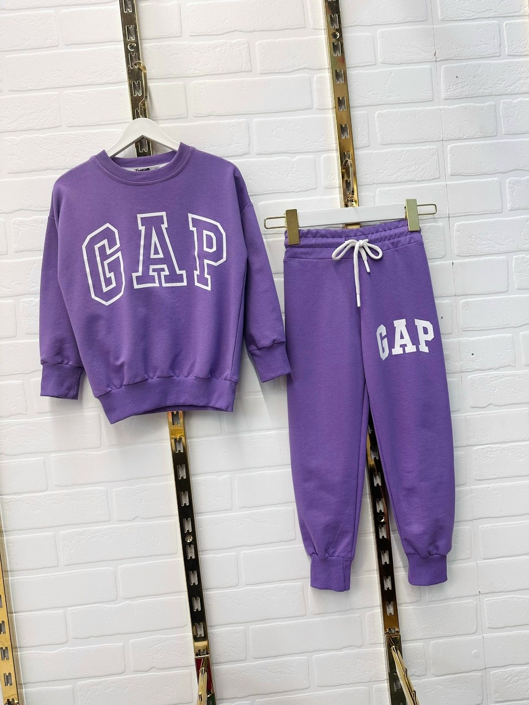 детский спортивный костюм gap,спортивный костюм gap,спортивные костюмы для девочек,детские спортивные костюмы,детские спортивные костюмы из футера