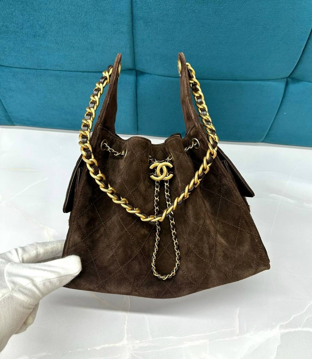 сумка женская chanel замша,сумка женская chanel,замшевая сумка chanel 25 medium бежевая,chanel коричневая замшевая сумка тоут для женщин,сумка chanel