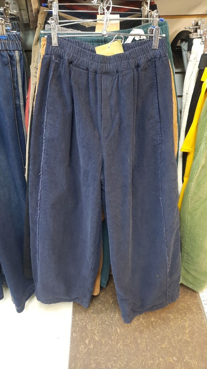 вельветовые широкие брюки,вельветовые брюки,широкие брюки,вельветовые штаны широкие,женские вельветовые брюки с высокой талией