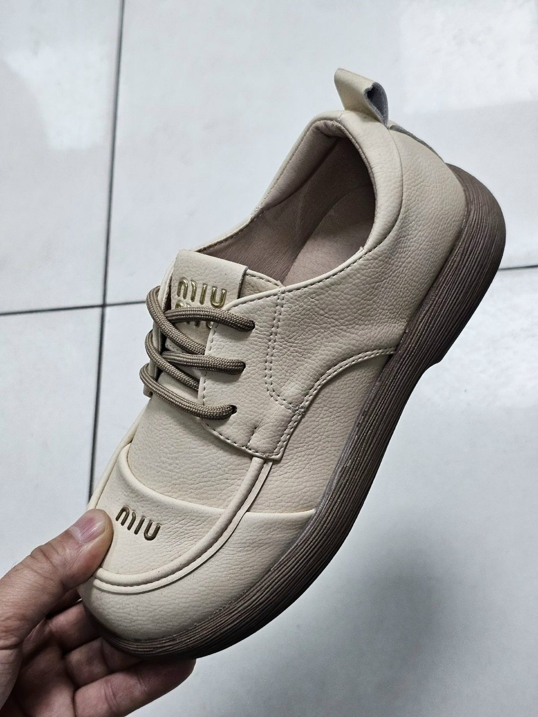 ,женские кроссовки,повседневная ,женские обуви,кроссовки эко