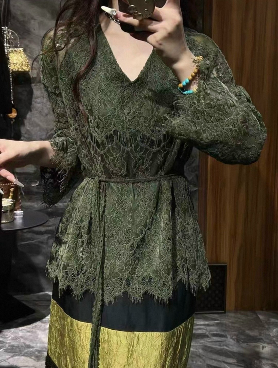 кружевное платье,пеньюар из кружева,кружевная блузка,кружевной халат,кружевное вечернее платье