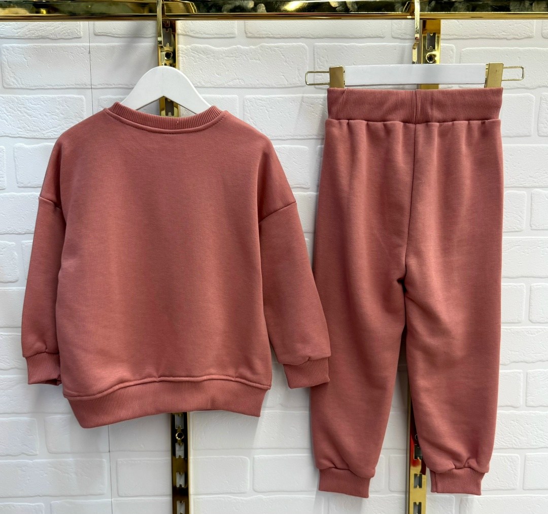 комплект костюм,спортивные костюм,спортивные костюмы для девочек,костюм для мальчиков,одежда для мальчика