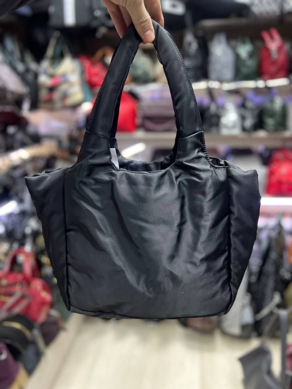 сумка,сумка стеганая болоньевая бежевая,женская сумка,сумка женская стеганая дутая,стеганая сумка