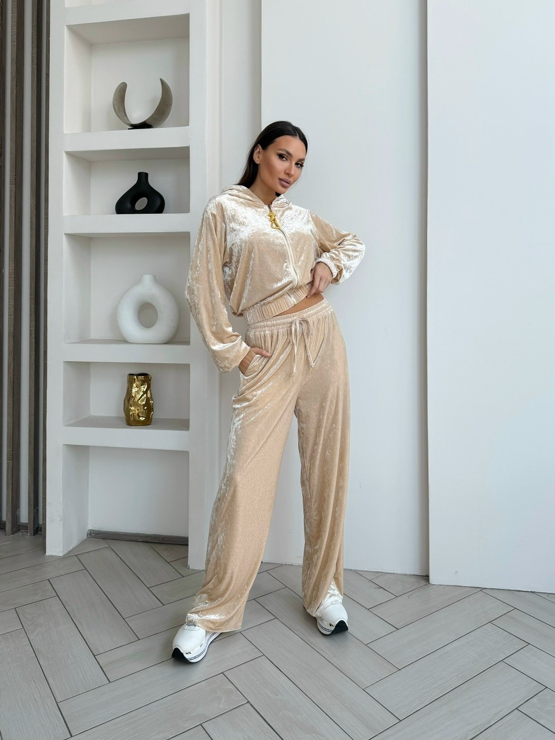 костюм велюровый,костюм велюровый женский,велюровый спортивный костюм,комбинезон велюровый женский,костюм из велюра женский