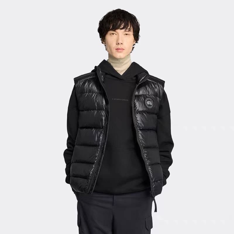 утепленные жилеты,жилет canada goose,пуховой жилет,жилет,жилет дутый мужской