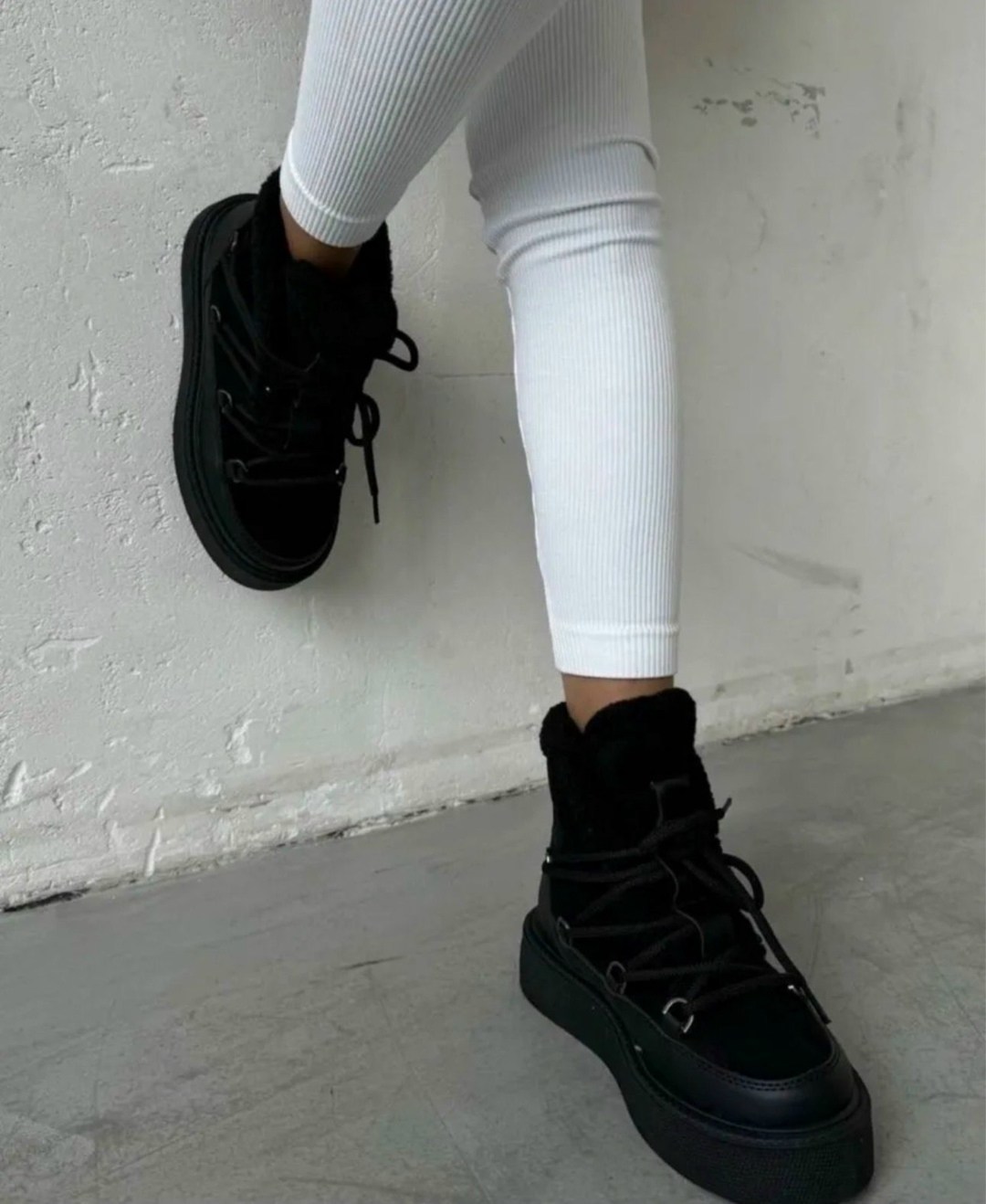 ботинки замш, женская ботинки кож зам,,дутики женские зимние,угги зимние на платформе