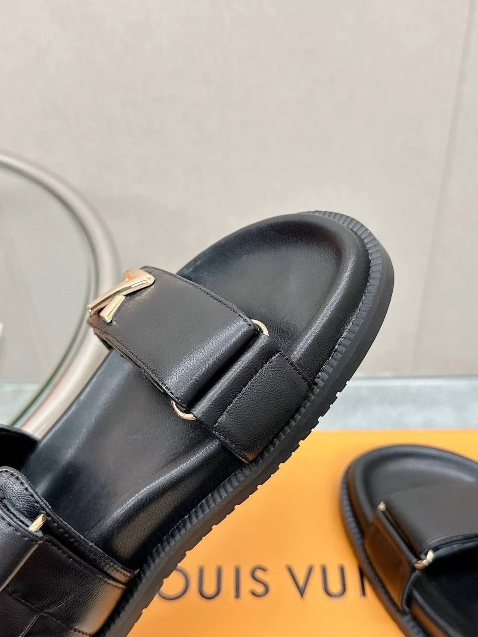 босоножки женские луи виттон,босоножки louis vuitton,сандалии louis vuitton женские,сандалии louis vuitton,