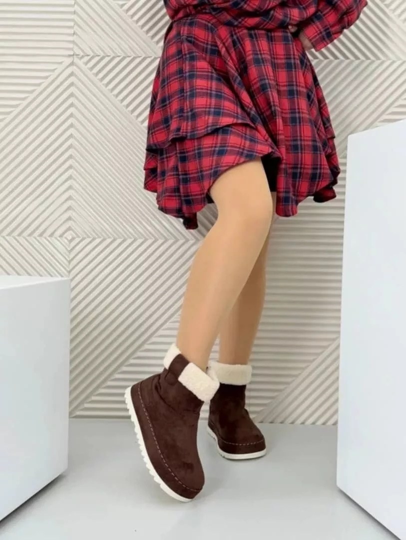 женская зимняя,,женские угги,зимние ботинки женские,зимняя