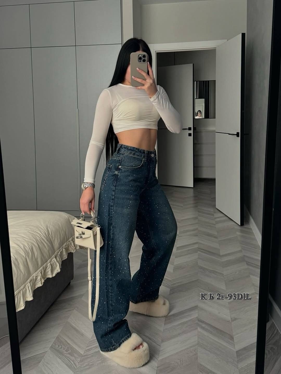 женские джинсы широкие,женские свободные джинсы louis vuitton синего цвета,джинсы,женские джинсы,джинсы широкие