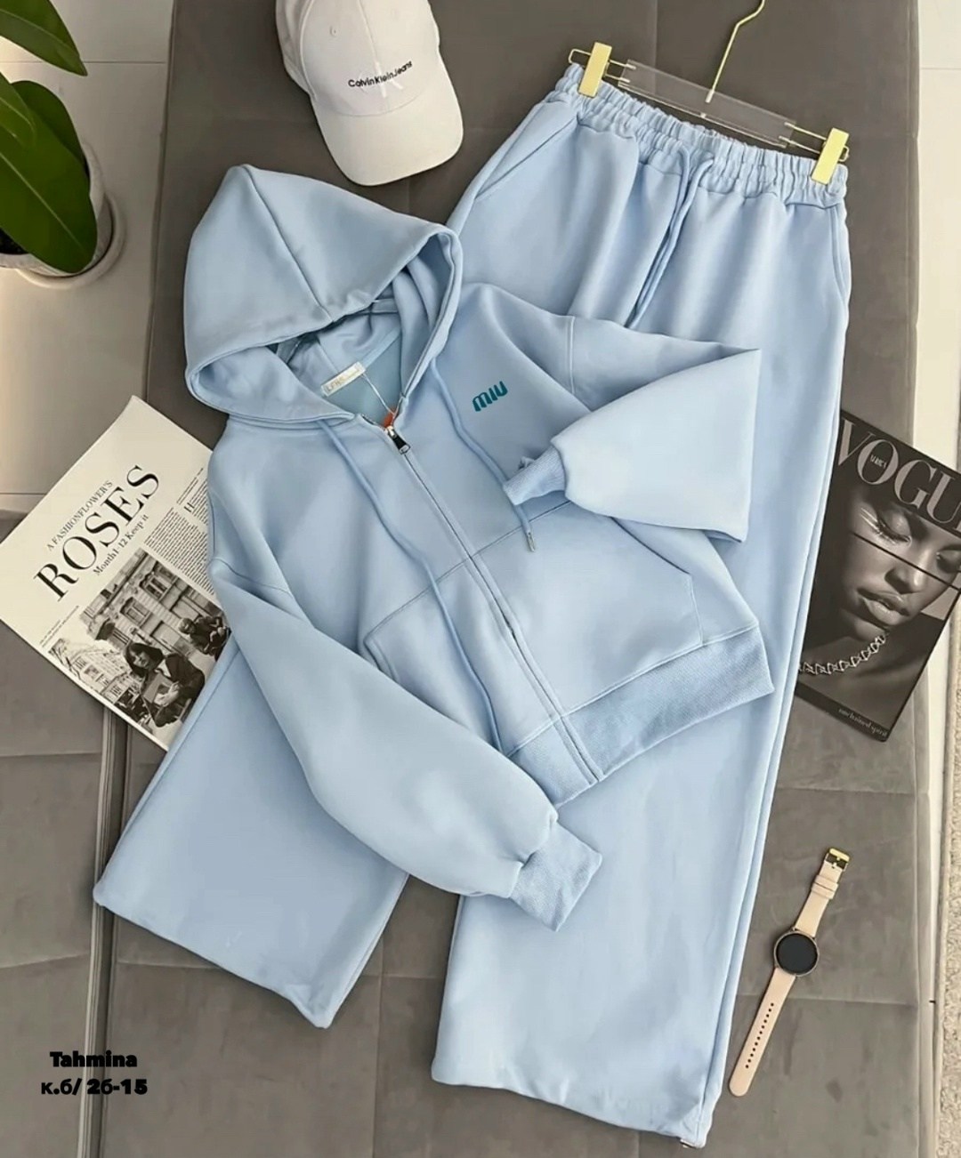 спортивные костюмы женские,спортивные костюмы,спортивные костюмы ,стильные спортивные костюмы,костюм спортивный с капюшоном оверсайз