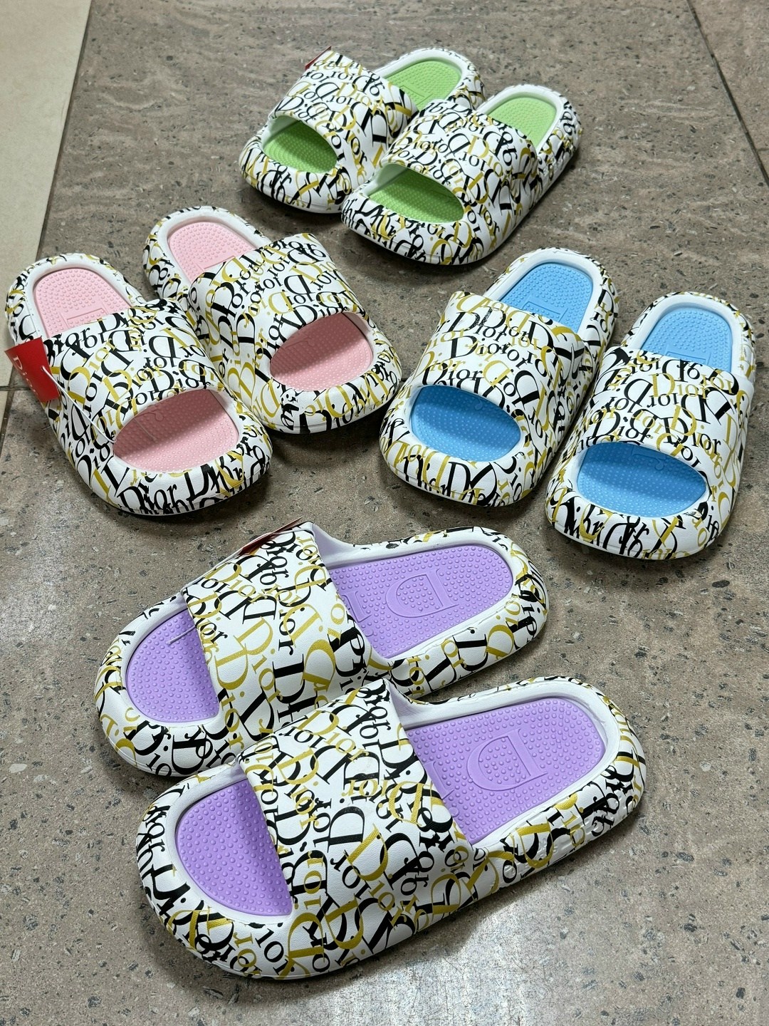 шлепанцы christian dior,шлепанцы женские кристиан диор,шлепки диор женские,шлепки диор,шлепки кристиан диор