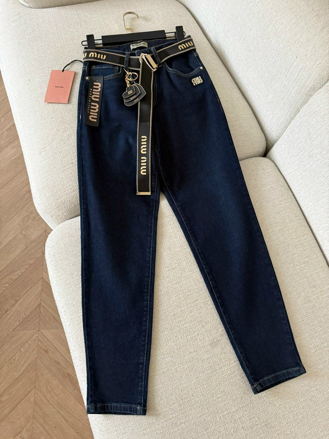 женские джинсы,джинсы,джинсы джинсы,джинсы стильные,джинсы синее