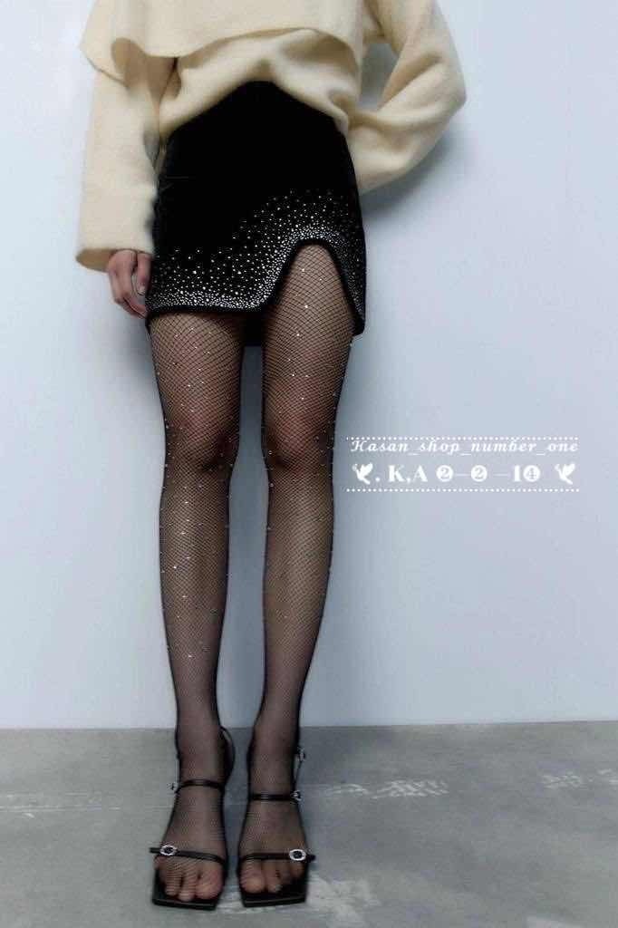 колготки,чулочки,девушка в сетчатых колготках,fishnet stockings,ножка в черном чулке из сеточки