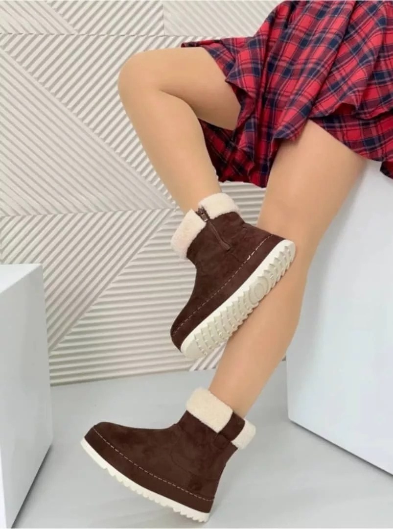 женская зимняя,,женские угги,зимние ботинки женские,зимняя