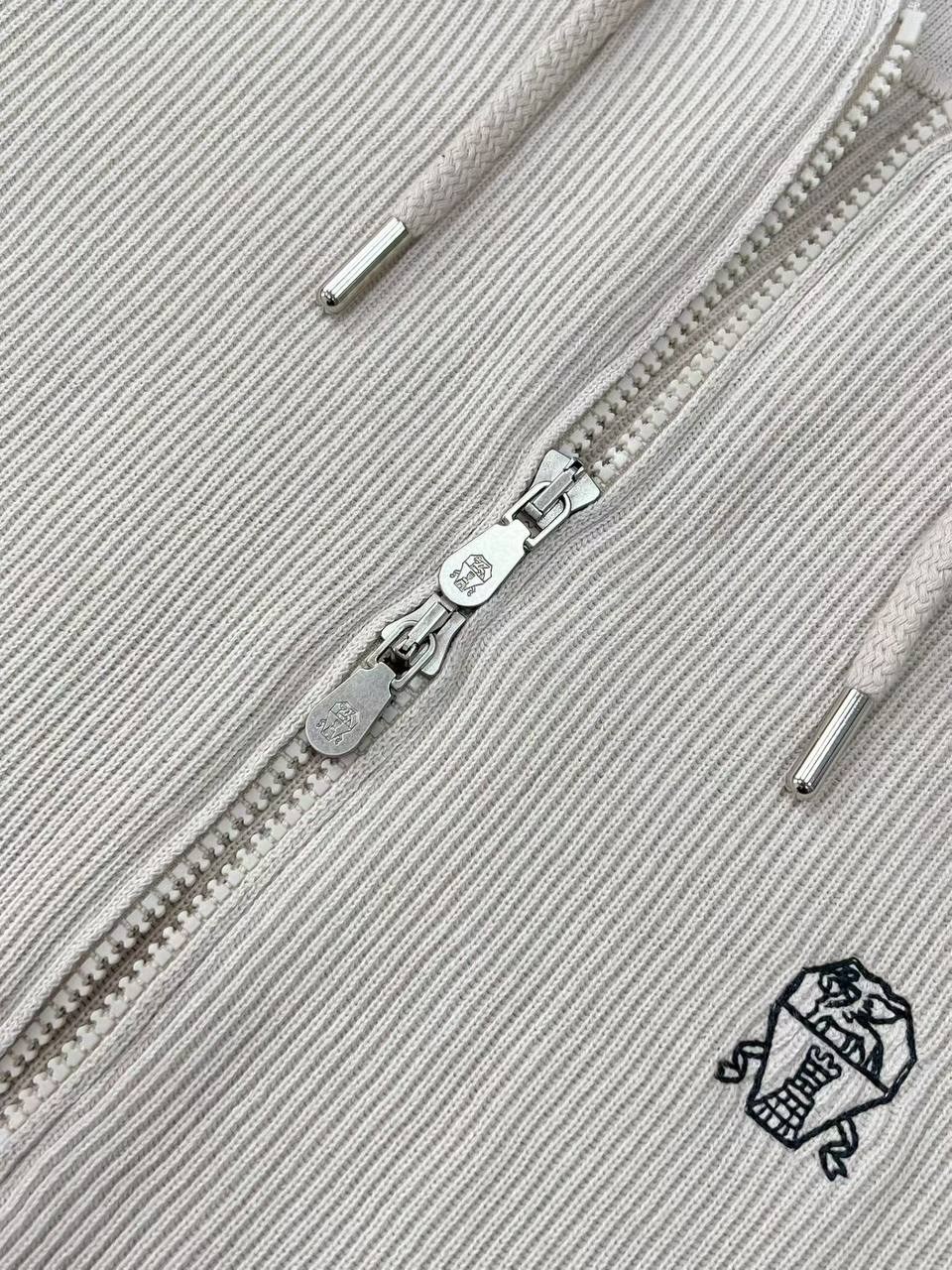 толстовка мужской,костюм brunello cucinelli,мужская мода,мужские спортивные костюмы,спортивные костюм