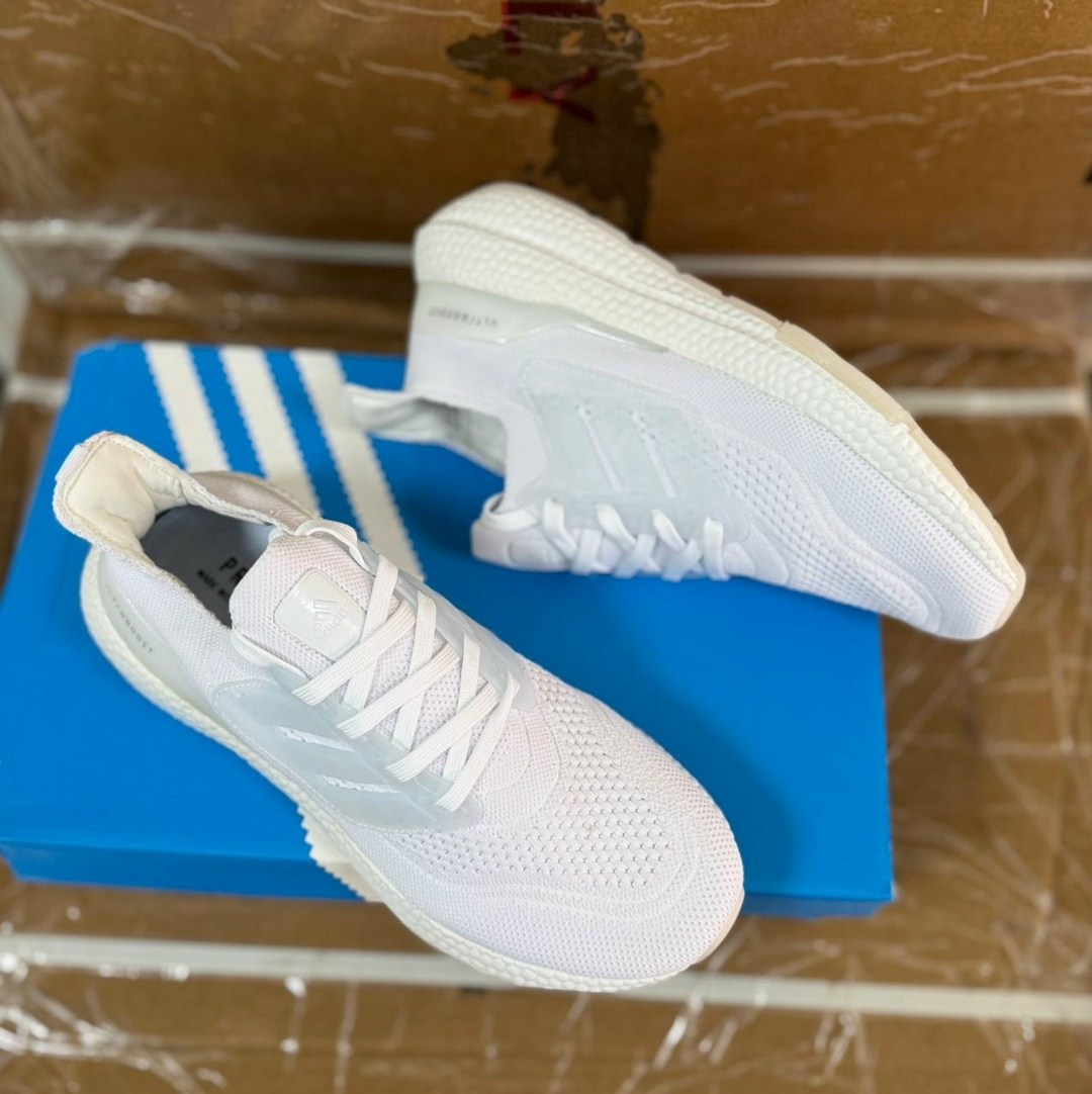 кроссовки adidas,кроссовки,кроссовки мужские женские adidas,adidas ultra boost,кроссовки адидас