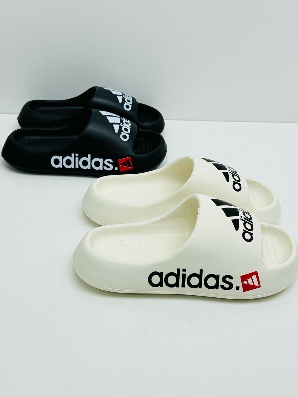 шлепанцы adidas,adidas сланцы,шлепки adidas,,шлепанцы летние adidas