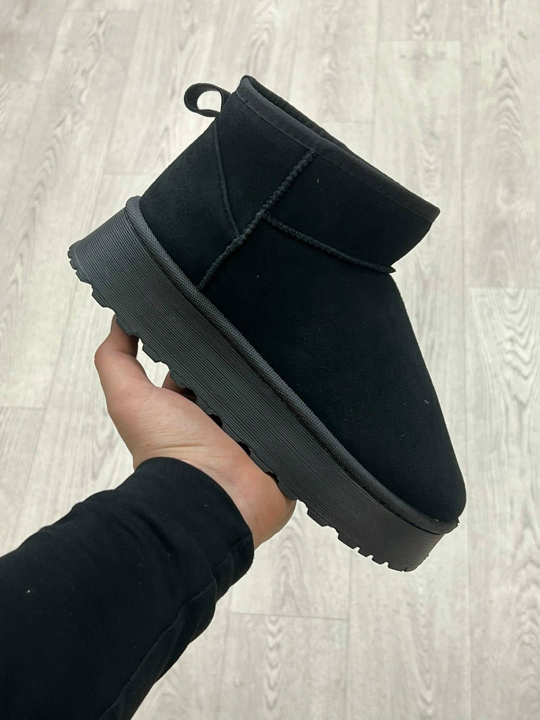 угги женские,зимние женские угги,,зимние угги на платформе,угги белые